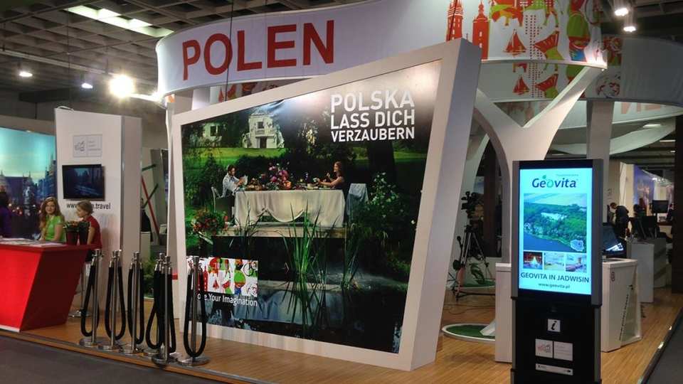 Polska Organizacja Turystyczna -  2011 (9)