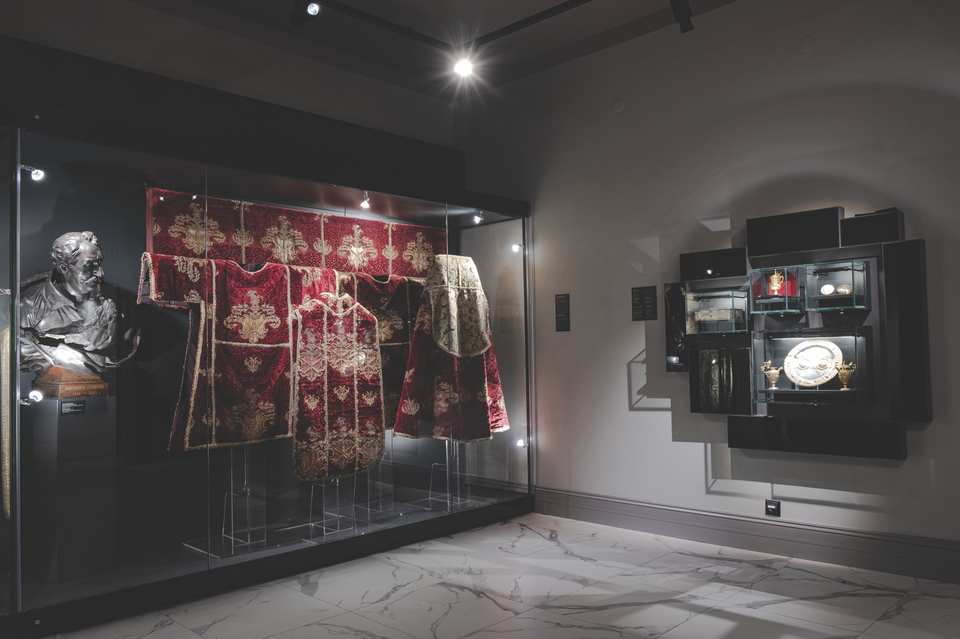 Muzeum Sakralne Katedry Zamojskiej - Zamość / Polska 2019 (1)