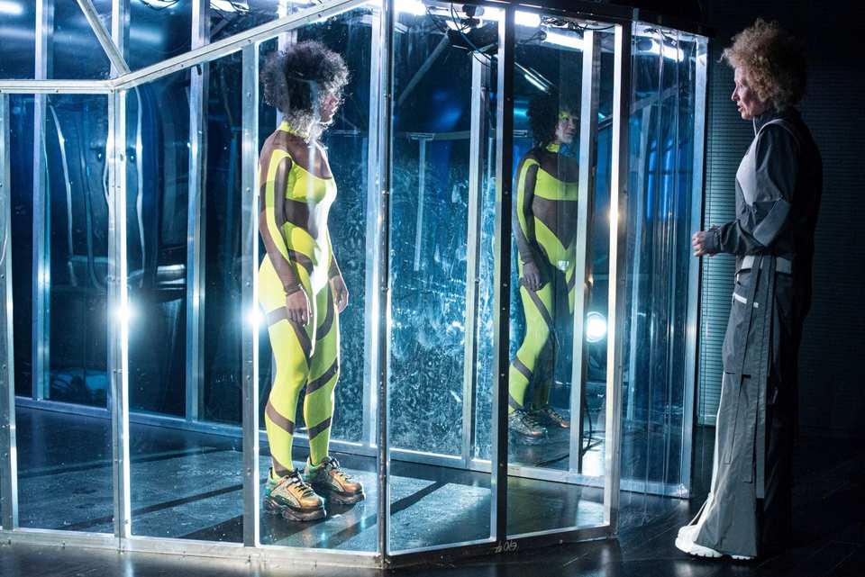 Solaris – Litewski Narodowy Teatr Dramatyczny - Wilno / Litwa 2021 (13)