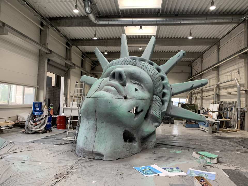 Statua Wolności / WEST SIDE STORY - Białystok / Polska 2022 (3)