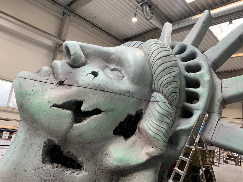 Statua Wolności / WEST SIDE STORY - Białystok / Polska 2022 (1)