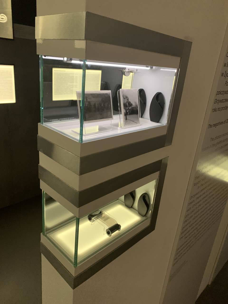  "Wokół nas morze ognia" - WARSZAWA / POLSKA  2023 (19)