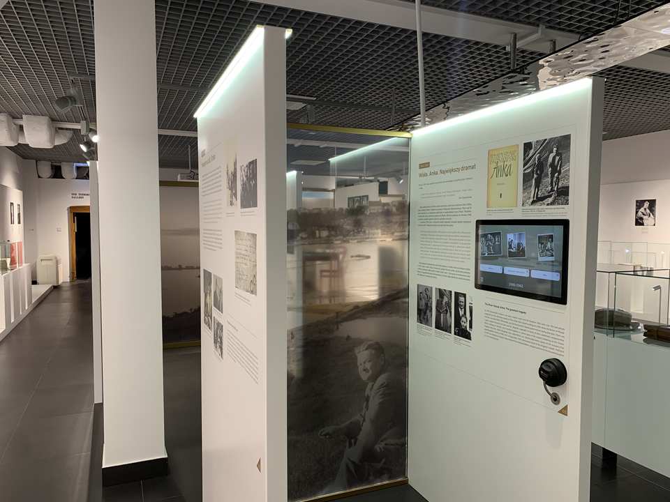 GALERIA PŁOCCZAN XX WIEKU - PŁOCK / POLSKA 2023 (9)