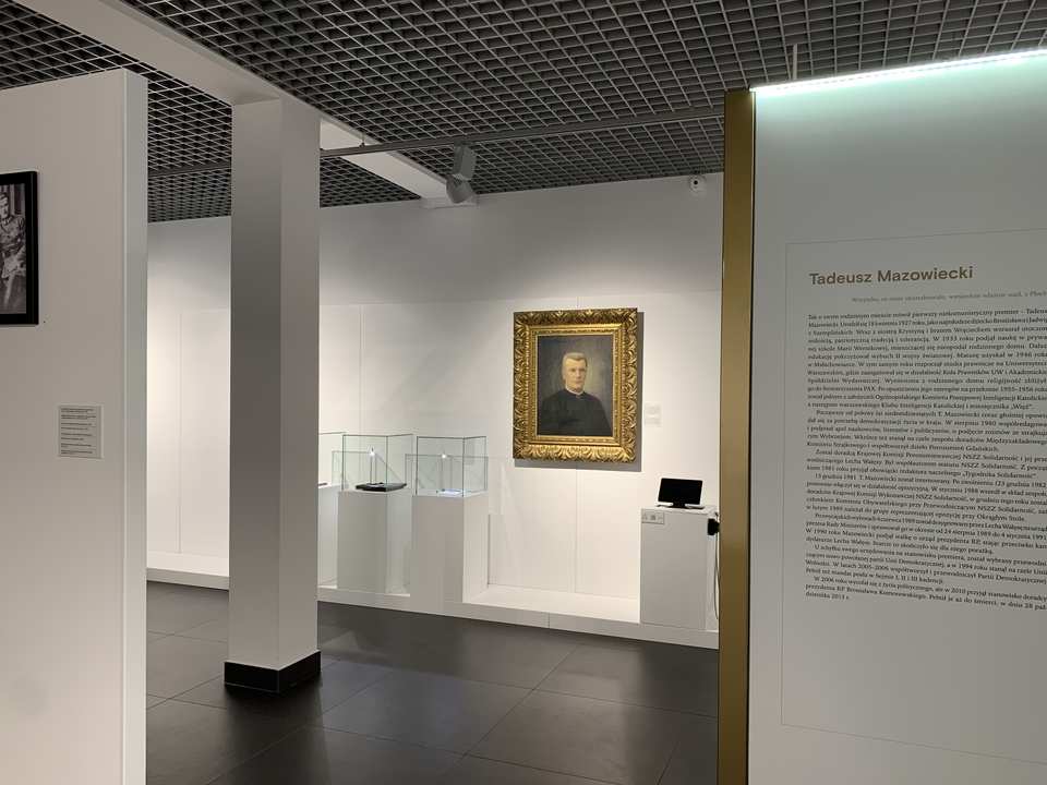 GALERIA PŁOCCZAN XX WIEKU - PŁOCK / POLSKA 2023 (13)