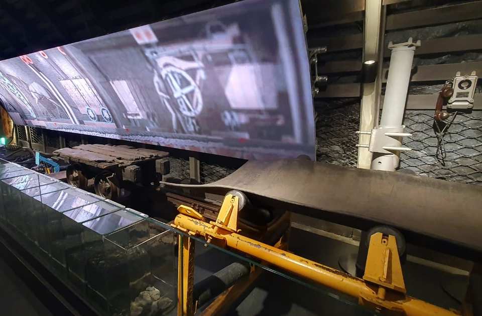 ŹRÓDŁA ENERGII CYWILIZACJI – HISTORIA PALIW KOPALNYCH oraz IGNACY ŁUKASIEWICZ – PIONIER PRZEMYSŁU NAFTOWEGO. - WARSZAWA / POLSKA 2024 (13)